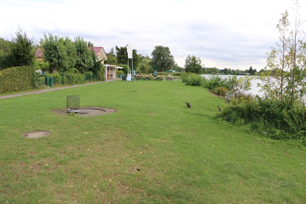 Ferienhaus Am See Hungen Exterior photo